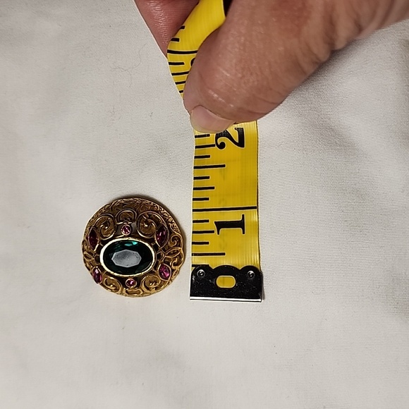 Vintage Style Dome Goldtone Clip On Earrings With Pink And Emerald Green Stones - Picture 7 of 7